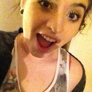 Meet your Posher, Amanda